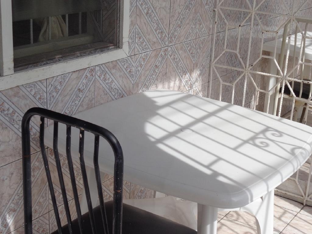 Bethel Court Guesthouse モンテゴ・ベイ エクステリア 写真